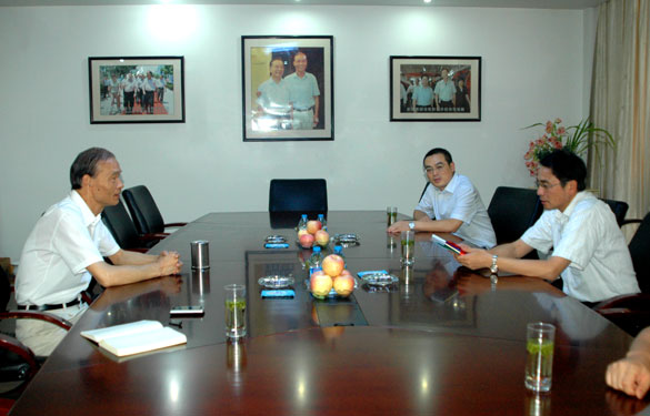 常州市工商局局長陳國慶一行來上上集團(tuán)調(diào)研