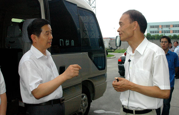 江蘇省副省長(zhǎng)史和平來上上集團(tuán)調(diào)研