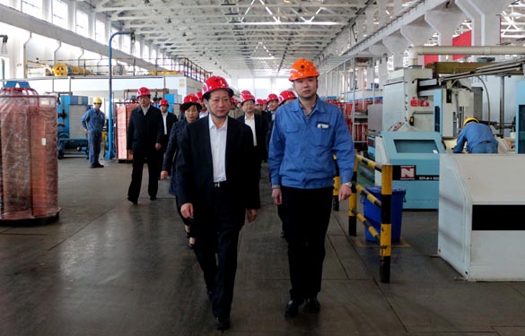 2016年3月28日，山東省新泰市黨政代表團一行來上上電纜參觀