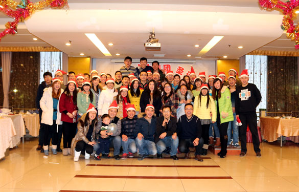 上上電纜圣誕聯(lián)歡活動別開生面，大受青年員工好評