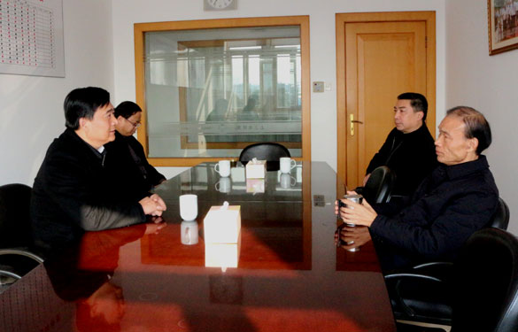 溧陽(yáng)市委書(shū)記盛建良來(lái)江蘇上上電纜集團(tuán)調(diào)研