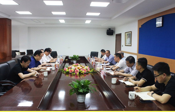 1591146220591287x94Y.jpg z.jpg